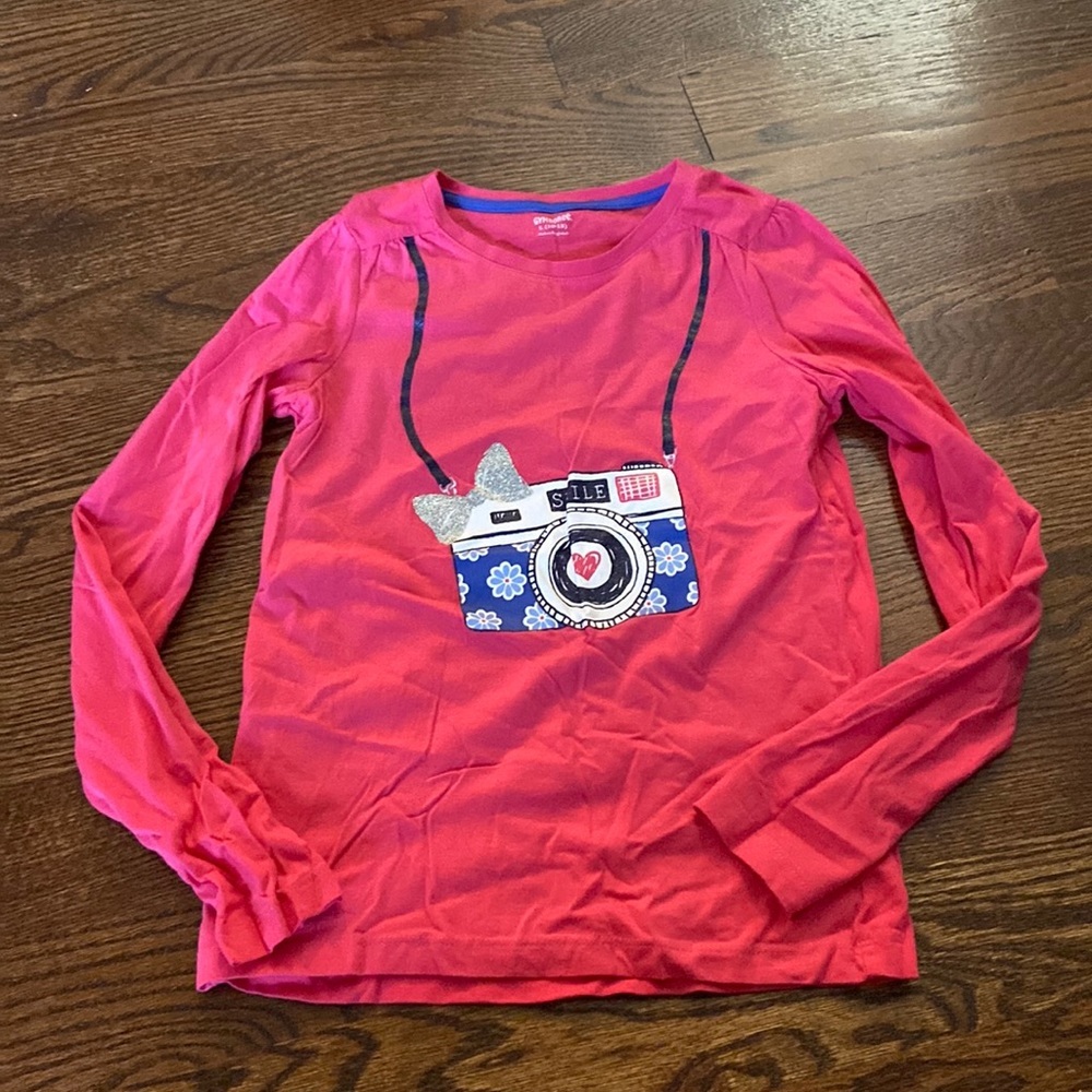 Girls long sleeve tee!